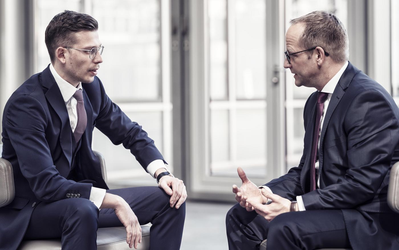 Fondsmanager Julian-Benedikt Hautz und Stephan Scheeren